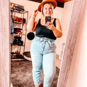 American Eagle paper bag mom jeans